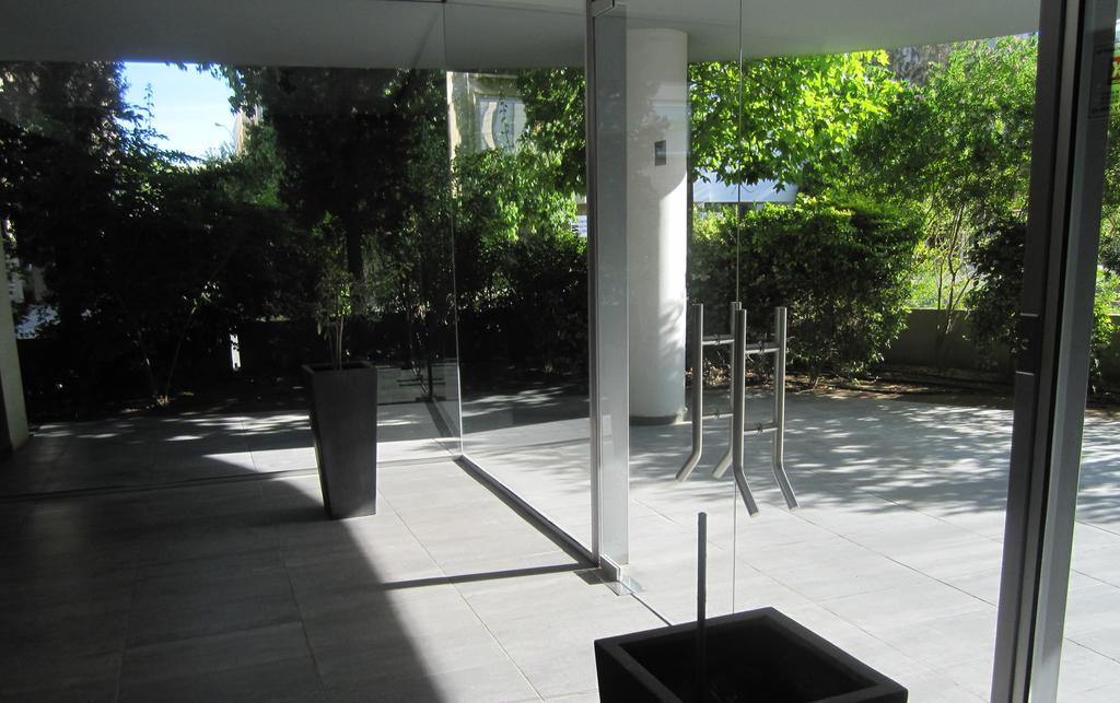 Penelope Central Nicosie Extérieur photo